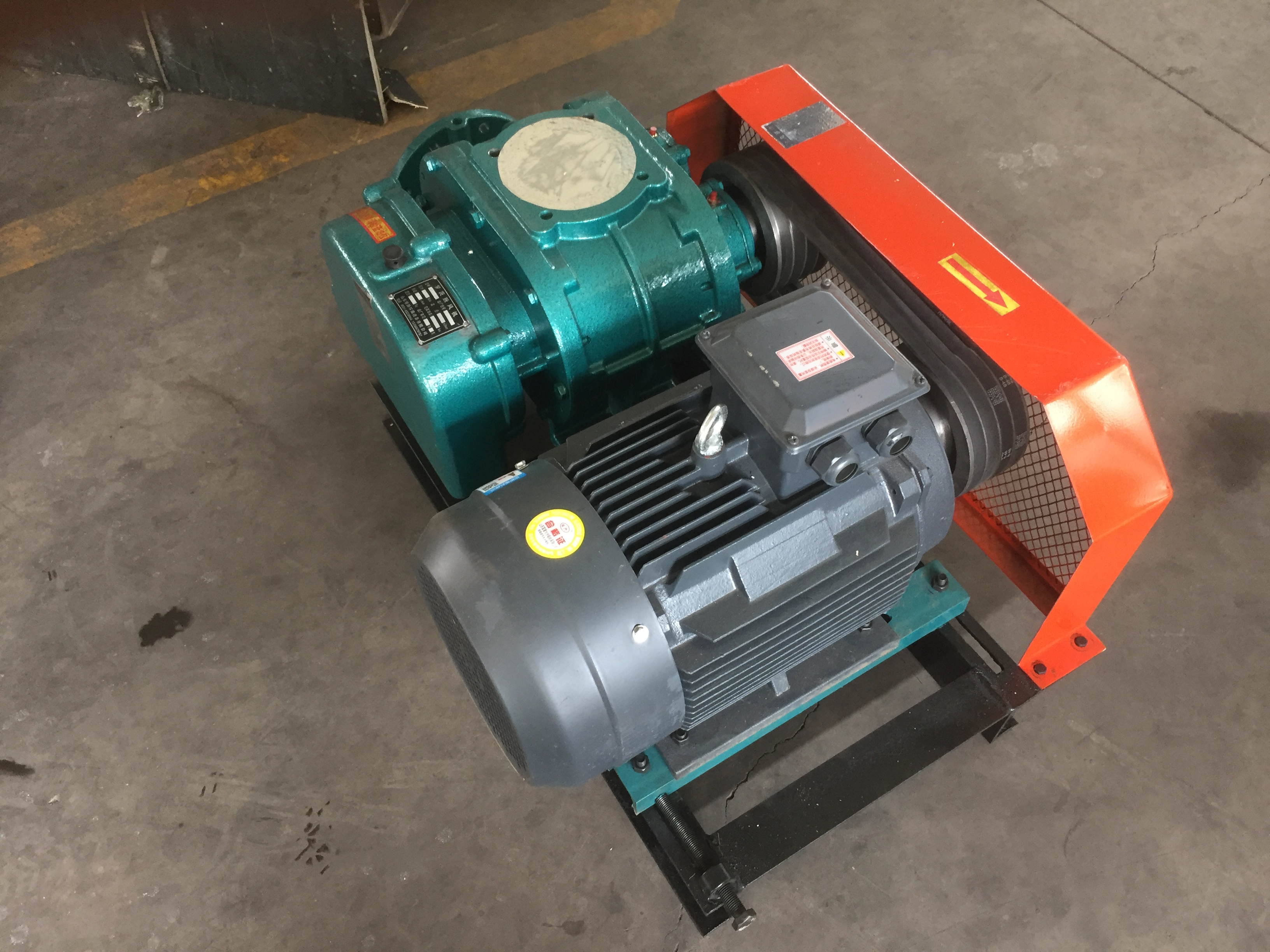 羅茨鼓風(fēng)機(jī)